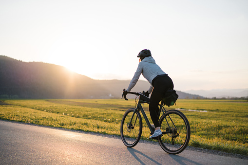6 دلیل که نشان می دهد دوچرخه سواری برای سلامتی مفید است